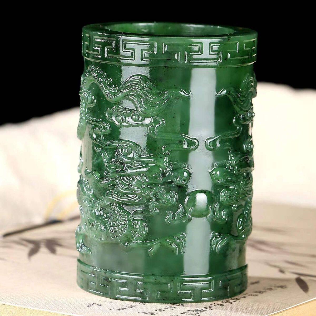 新疆和田玉碧玉双龙戏珠笔筒摆件雕件雕刻