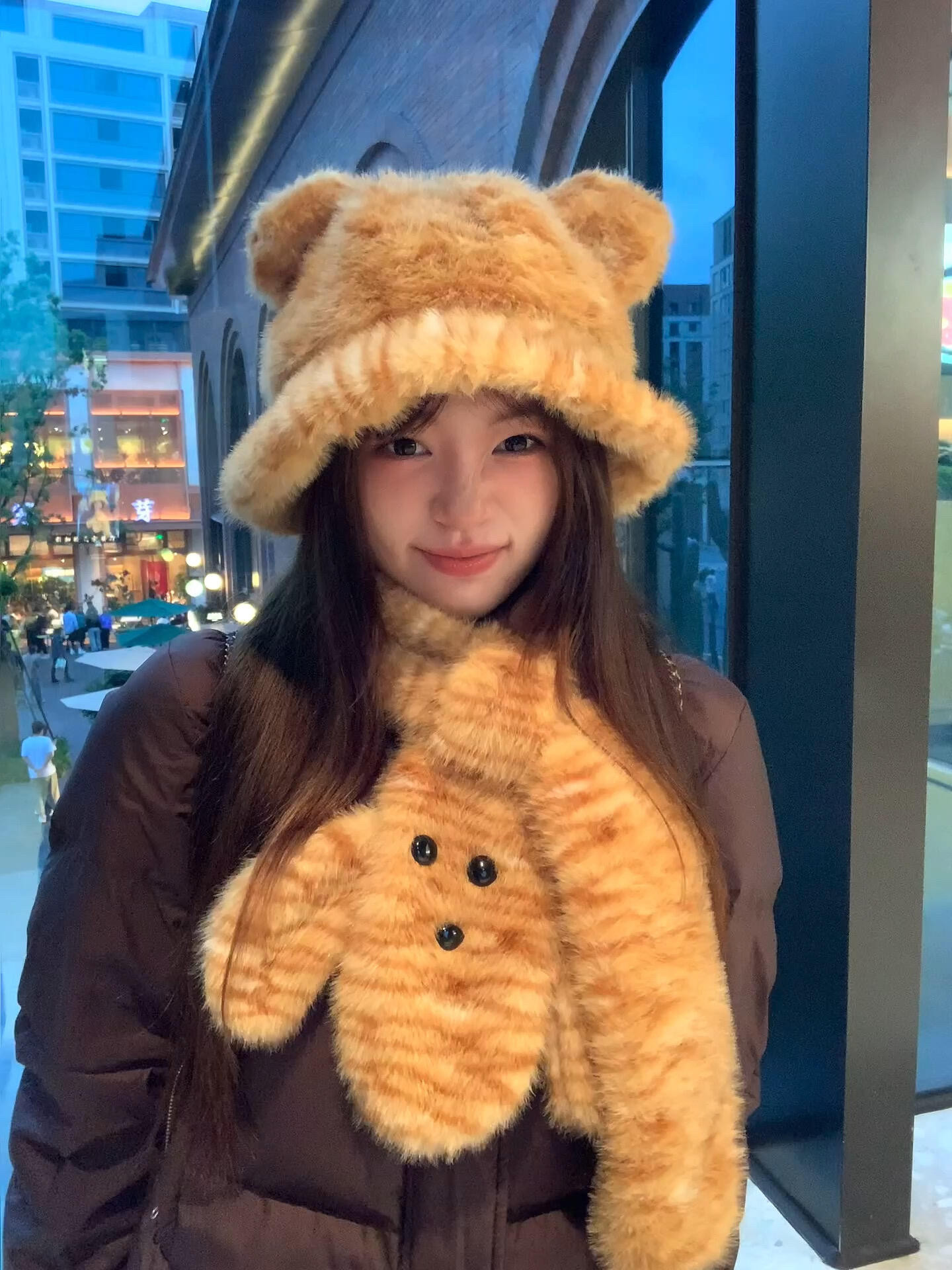 可爱虎豹纹毛绒耳朵渔夫帽子女冬季保暖围脖防寒帽护脖卡通小熊帽