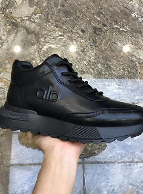 秋冬新款黑色真皮高帮鞋男潮流厚底运动休闲鞋百搭舒适系带板鞋子