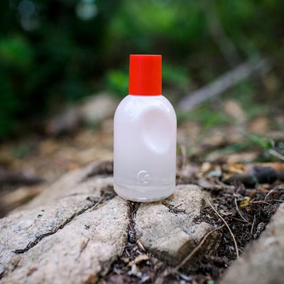 赞伪体香~Glossier•你小众品牌