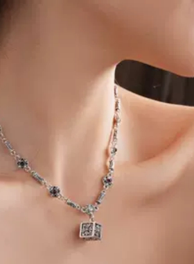 达令 方块圆形花朵项链 女士小吊坠  锁骨链 毛衣链 新娘礼服配饰