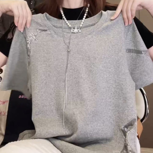时尚圆领蕾丝拼接短袖T恤女