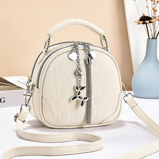 精致高级感包包女斜挎2026新款洋气超火女士单肩包迷你百搭小圆包