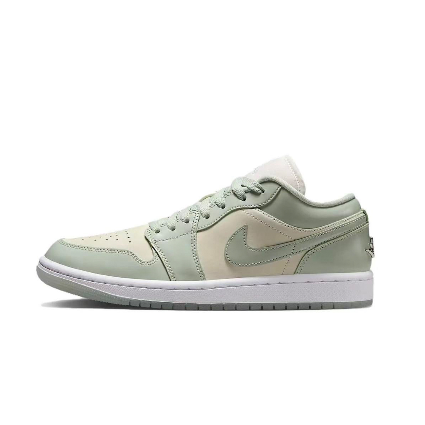 Jordan女子低帮复古舒适篮球鞋