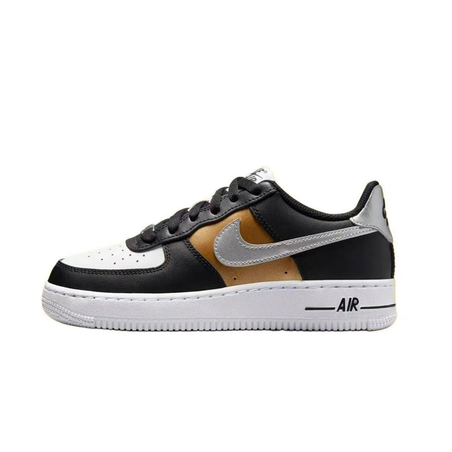 NIKE潮流拼色简约休闲板鞋