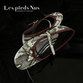 一字带芭蕾单鞋 Les 时尚 蛇纹真皮浅口玛丽珍鞋 Pieds Nus甜野共生