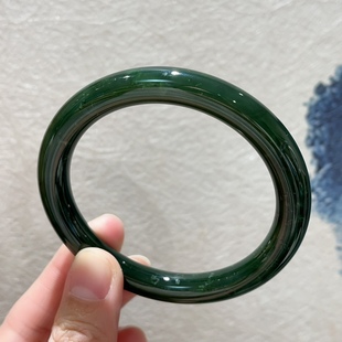 天然碧玉手镯女款菠菜绿玉手镯细条圆条玉镯子美人镯57圈口