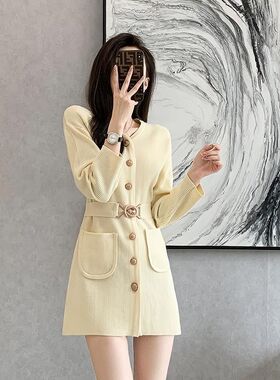 新款女装2026新款法式高级感气质打底裙配大衣针织连衣裙女