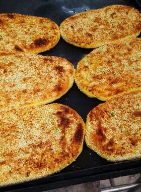 兴化特产芝麻咸味烧饼手工兴化王烧饼龙虎斗猪油渣烧饼一份一个