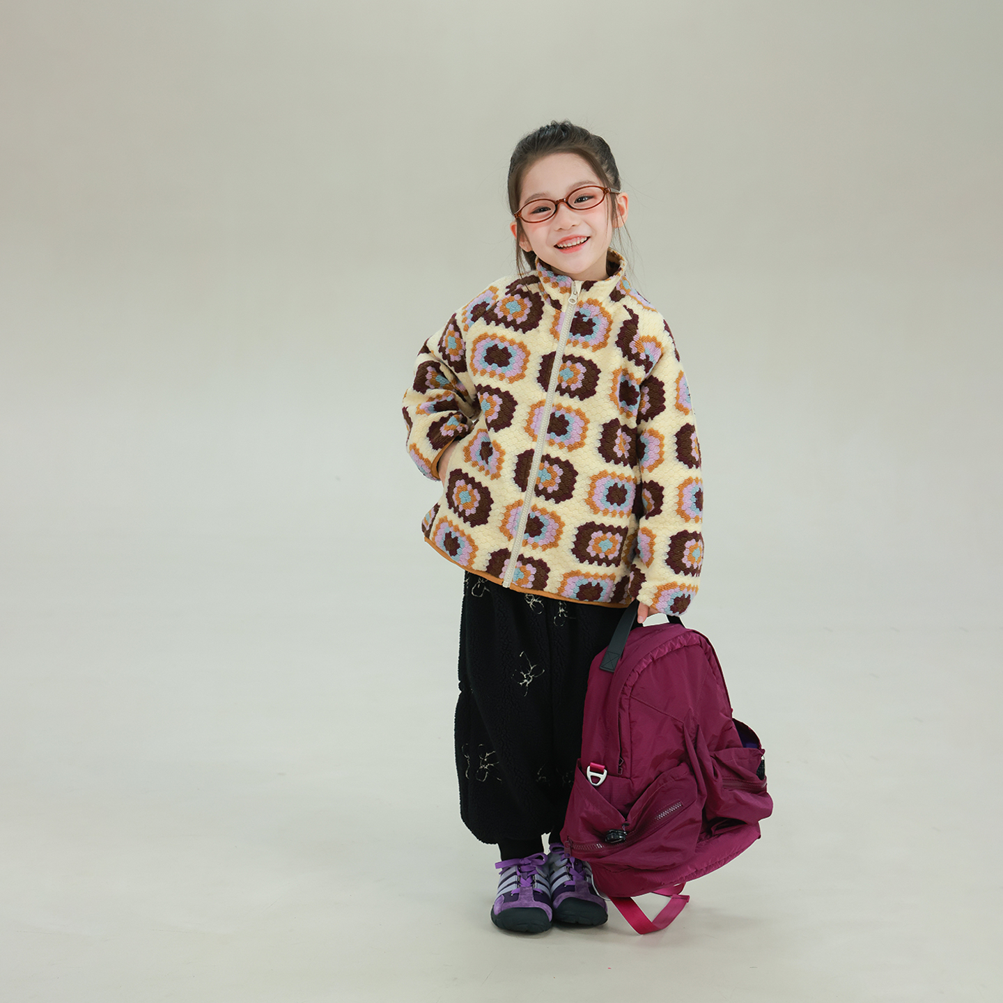 utouto冬季休闲彩花外套