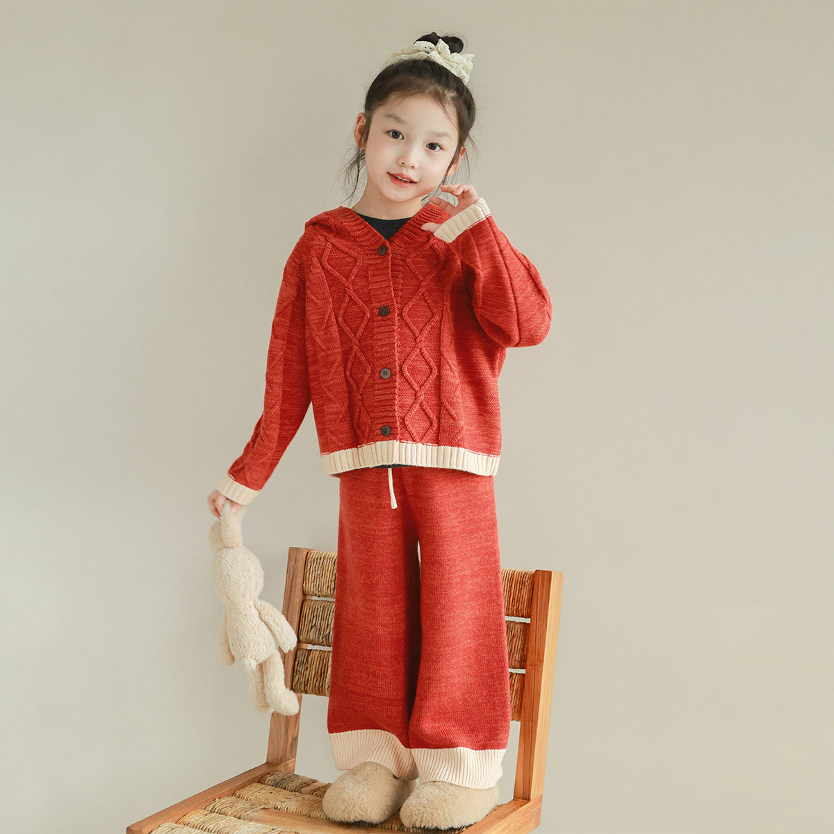 大耳象女童撞色边毛球麻花开衫毛线裤羊毛冬季新款