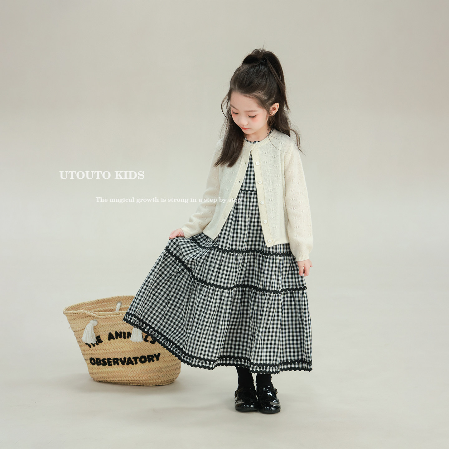 大耳象女童拼接格子连衣裙2026春季新款宝儿无袖背心休闲小众裙子