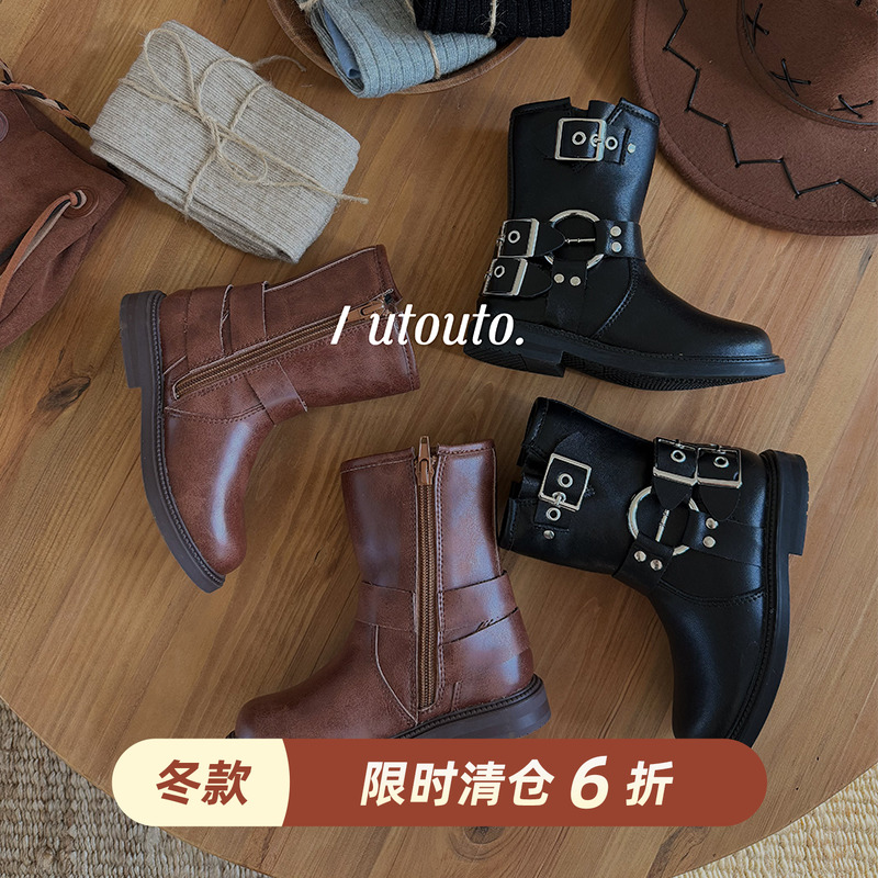 utouto冬季两色铜扣皮靴