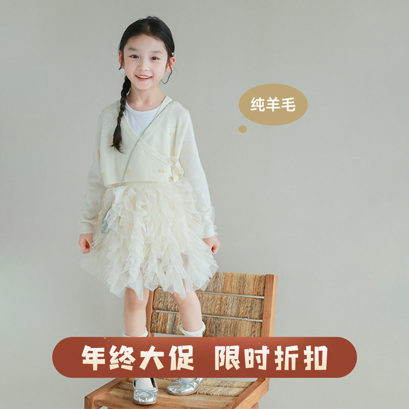 大耳象女童樱桃珠绣绑带毛衣纯羊毛春季新款儿童女孩个性小众上衣