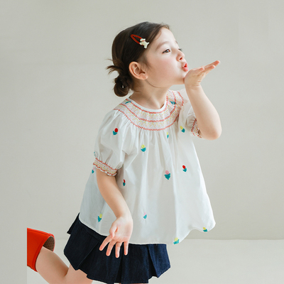 utouto夏季领口刺绣打揽小衫