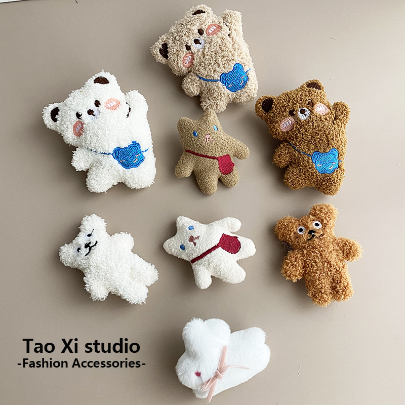 可爱搓澡小熊毛绒动物胸针装饰品