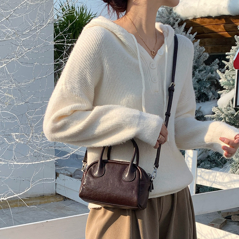 小众植鞣牛皮保龄球包波士顿包真皮小包2026新款复古风手提斜挎包