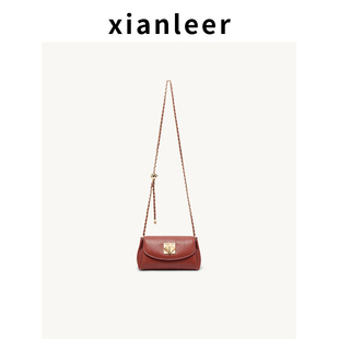 XIANLEER香蕾尔包包女士2025新款轻奢高级感真皮链条斜挎包枕头包