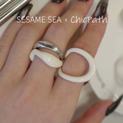 SESAME SEA 扭转珐琅珊瑚两件套叠戴白色珐琅戒指女轻奢独特指环