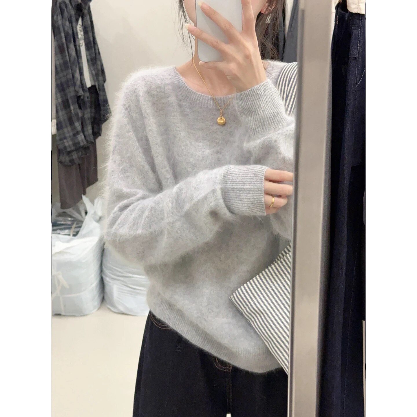 小七精品羊毛拉毛绒感圆领毛衣女秋冬宽松百搭显瘦上衣
