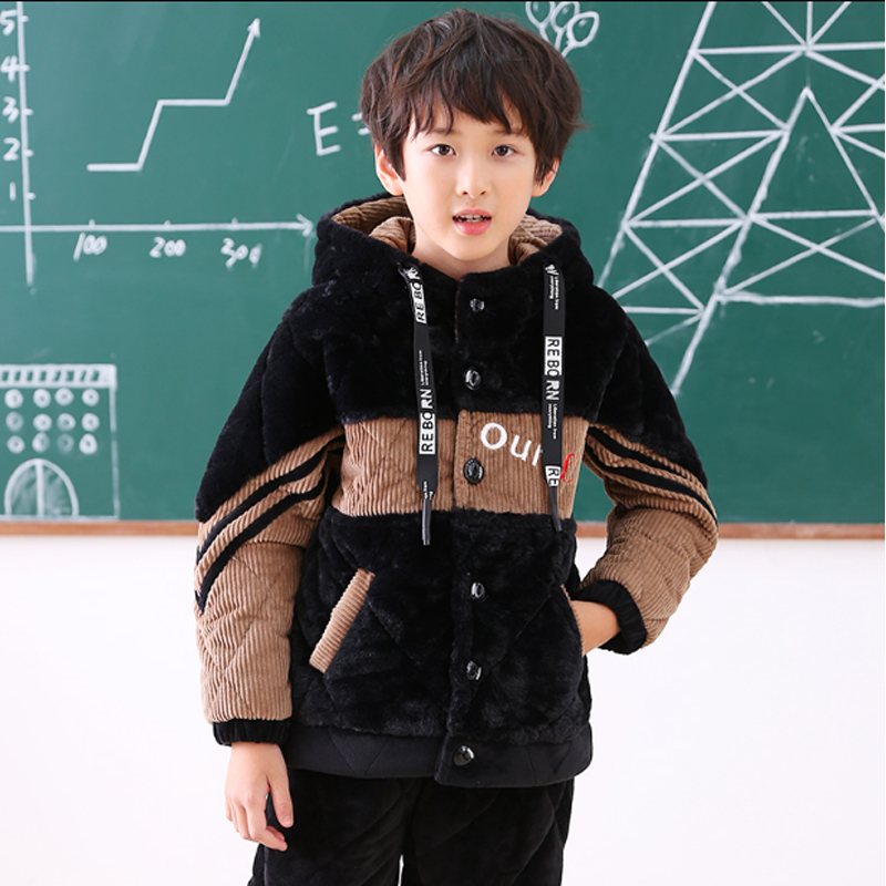 珊瑚绒三层夹棉带帽时尚风家居服