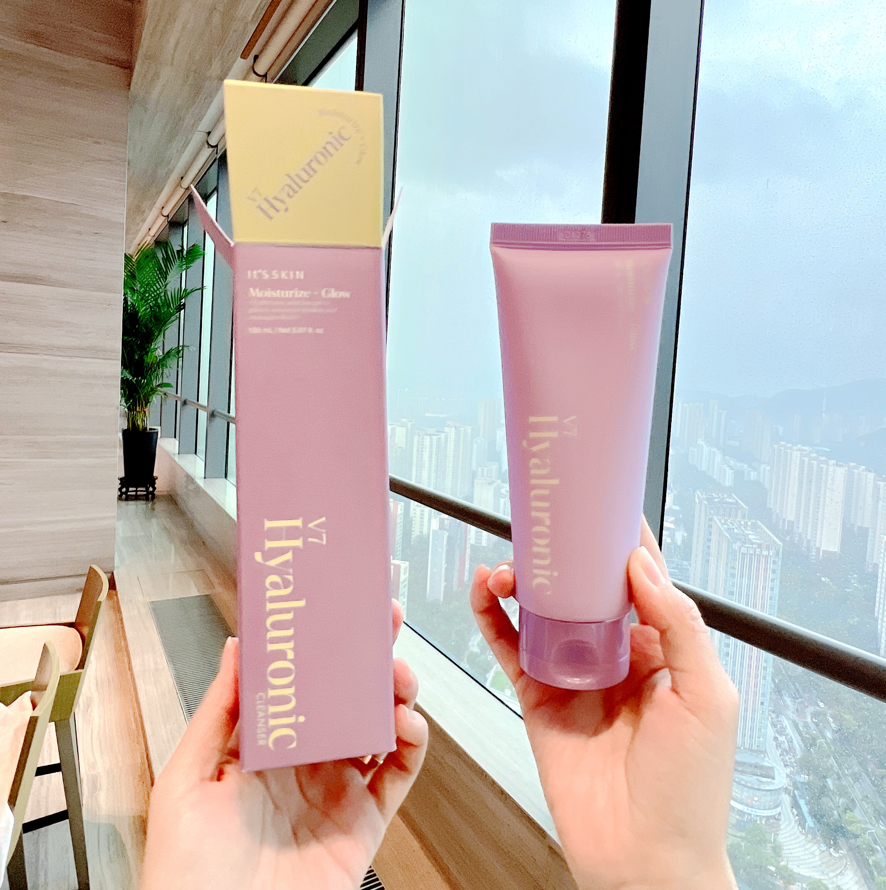 韩国采购伊思 ITS SKIN V7 透明质酸洁面乳 150ml正品