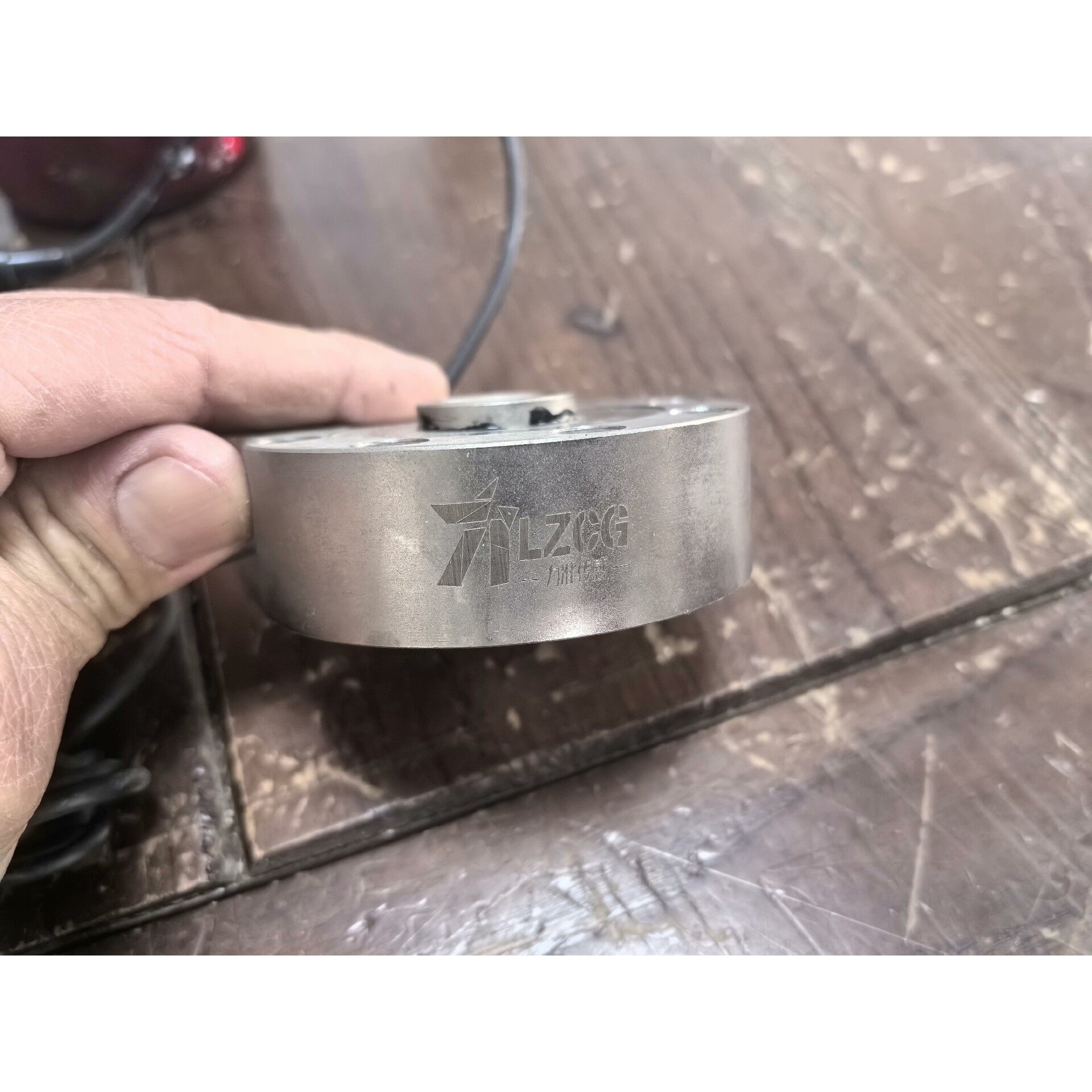 力准压力传感器.型号LFC-68-0.2T,实物拍照.成色如议价产品