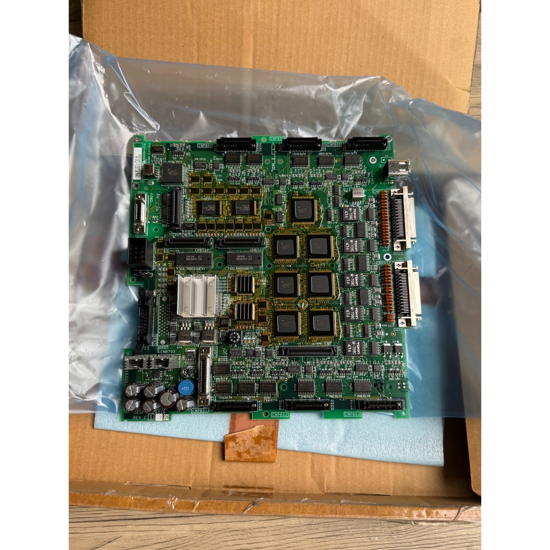 YASKAWA安川机器人XRC系列轴基板,JASP-WRCA议价产品