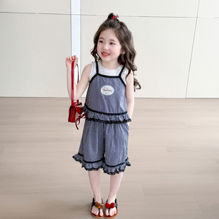 女宝宝夏装洋气三件套2026新款女童夏季格子吊带套装小童韩系穿搭