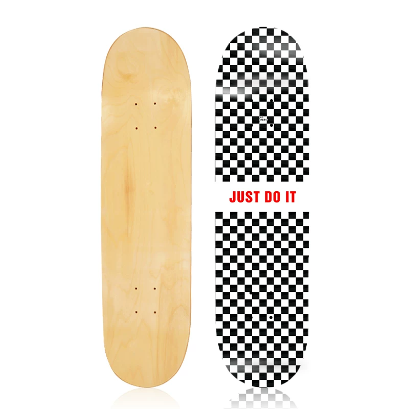 Two -upcrush skateboard surface, northeast of Russia, maple skateboard, bare plate deep concave foot action fancy skateboard surface