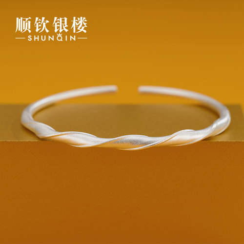 顺钦纯银手镯女年轻款2022