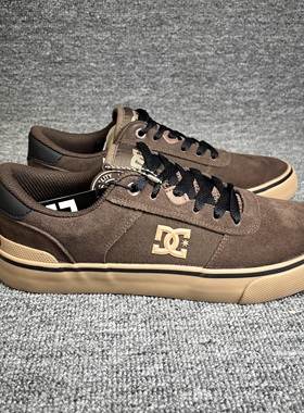 2025新款原盒DC teknic滑板鞋 翻毛皮鞋面 柔软舒适减震硫化底