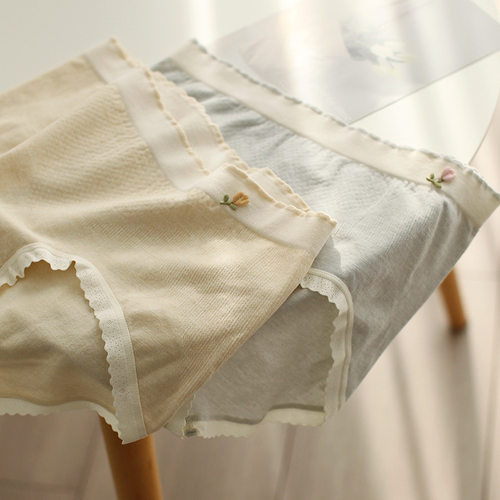 【上新】百合花甜美淡雅色系柔软舒适中腰少女莫代尔内裤2026新款