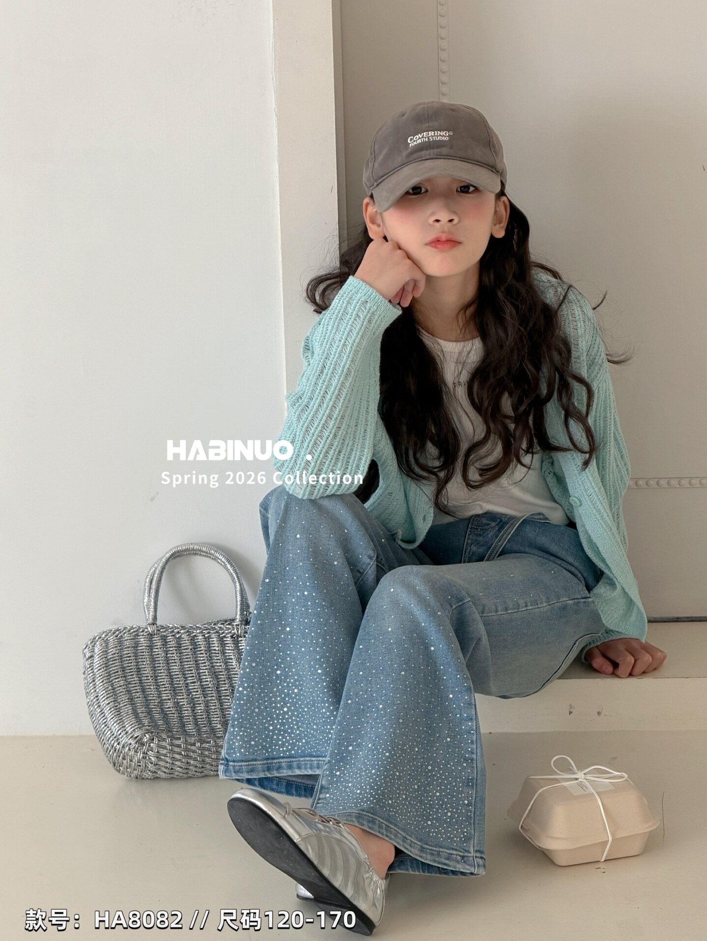 哈比诺品牌年货女童烫钻牛仔裤26春新款中大童韩版洋气百搭喇叭裤