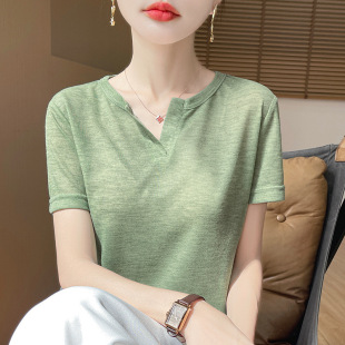 女装 减龄显 25春夏季 打底衫 胖东来透气薄款 T恤薄款 v领短款 新款 时尚