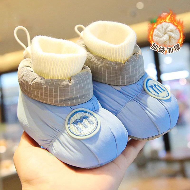 宝宝袜鞋婴儿步前鞋6到12个月小月龄婴儿鞋男女宝宝秋冬季软底鞋