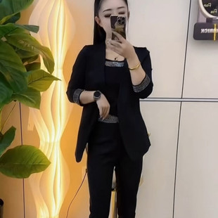 2026新款大码西服西服套装春秋七分时尚外套背心瘦小三件套网红款