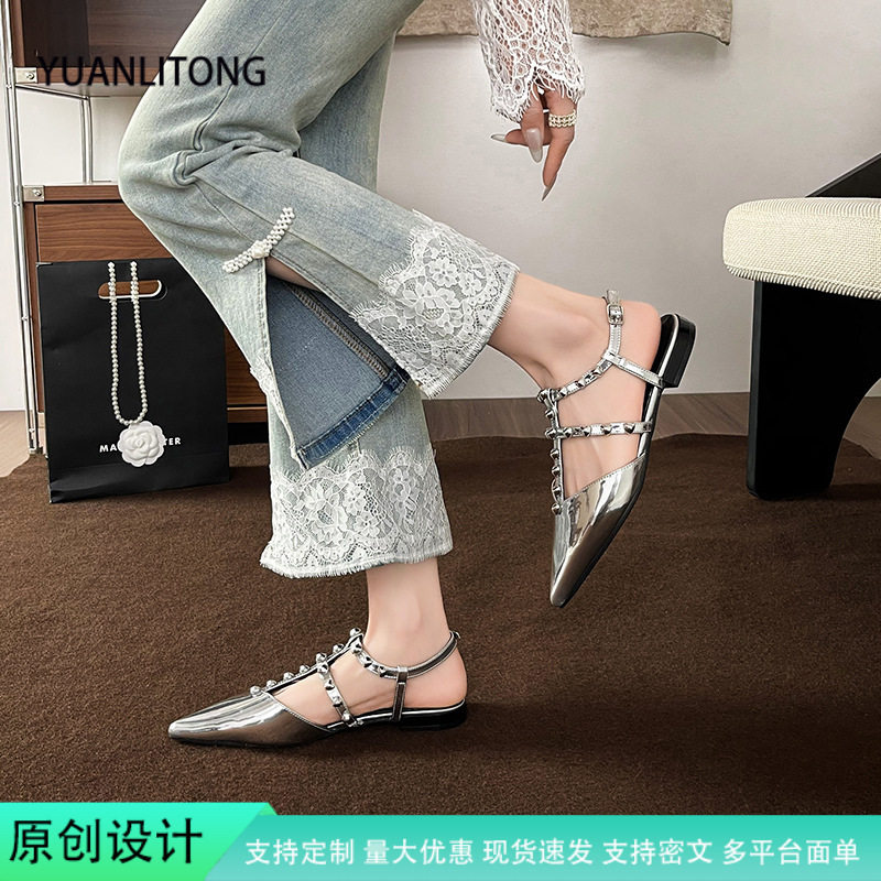 银色铆钉尖头玛丽珍凉鞋女平底后空单鞋不磨脚软底辣妹风一件代发