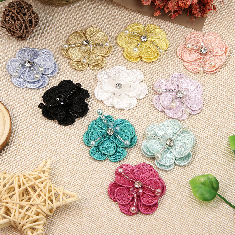 时尚刺绣花朵钉珠布贴小服装辅料