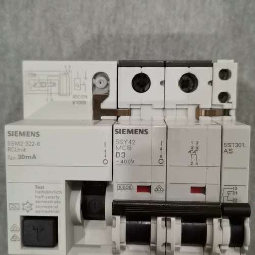 5SM2 322-6 + 5SY42 + 5ST30