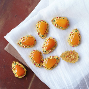 天然蜜蜡鸡油黄蛋面吊坠