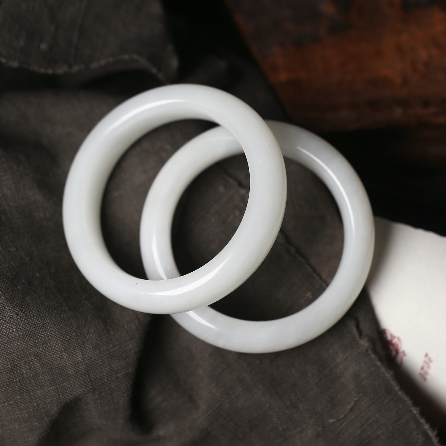 超值宽条 天然和田玉青海老料白玉手镯 女款中高端玉镯饰品礼物