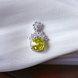 大气款 精品彩宝 时尚 女款 黄水晶挂坠饰品 天然黄水晶纯银镶嵌吊坠