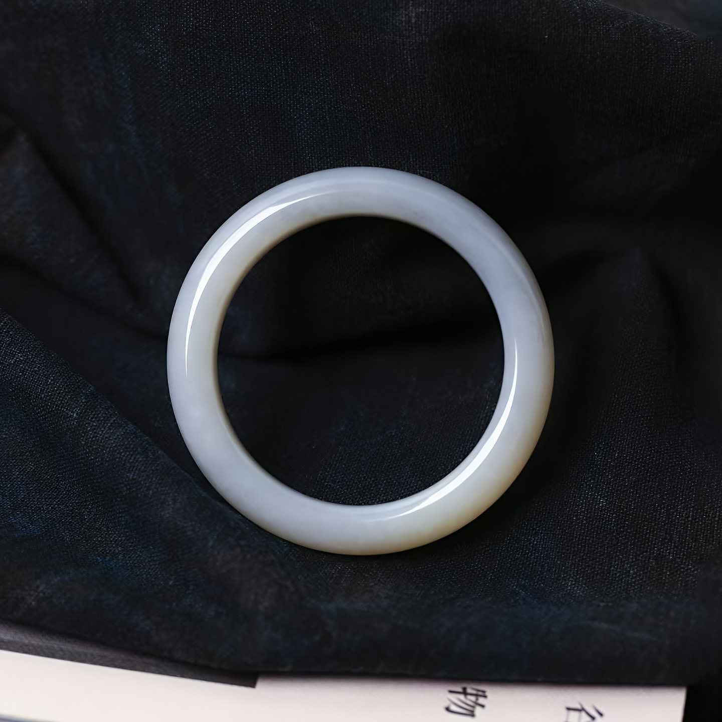 精品 天然和田玉俄料青白玉厚装羊脂玉手镯 女款妈妈镯饰品礼物