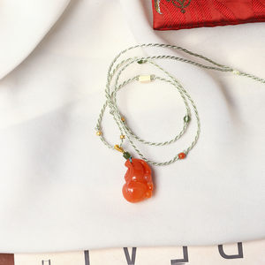 天然南红玛瑙雕刻葫芦款吊坠毛衣链女款水晶呢玛瑙挂坠饰品礼物