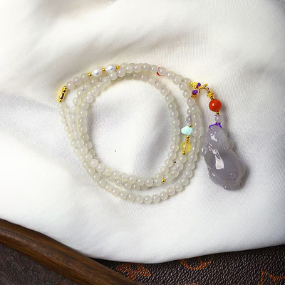 天然和田玉冰料烟灰貔貅搭配珠链原创吊坠女款玉石毛衣链挂坠饰品