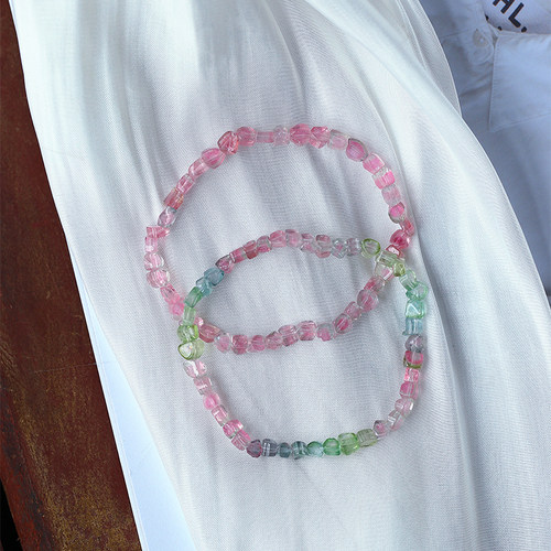 糖果色碧玺碎石随形款手链