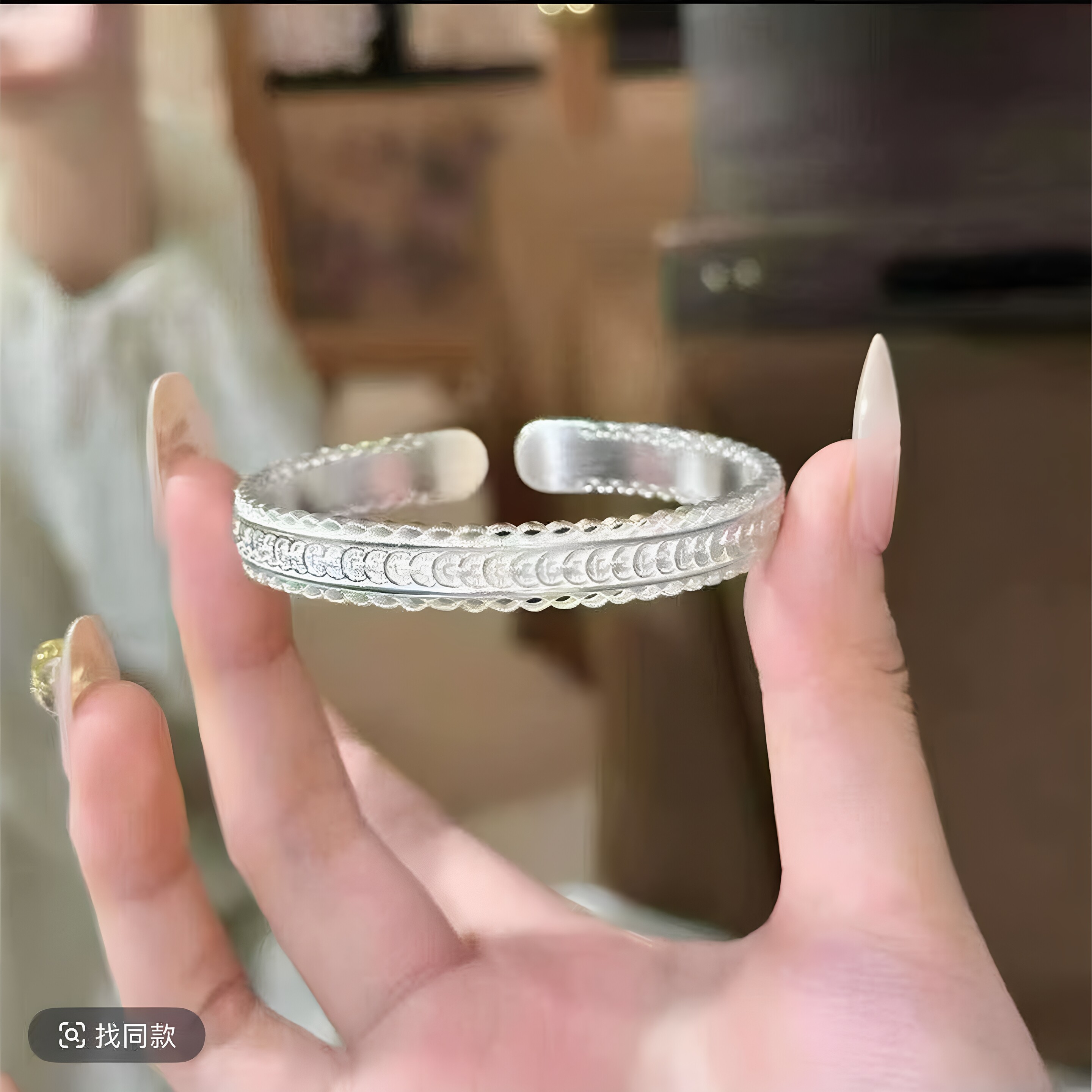 999足银蕾丝边钱串子开口款手镯 女款纯银镯子时尚简约款