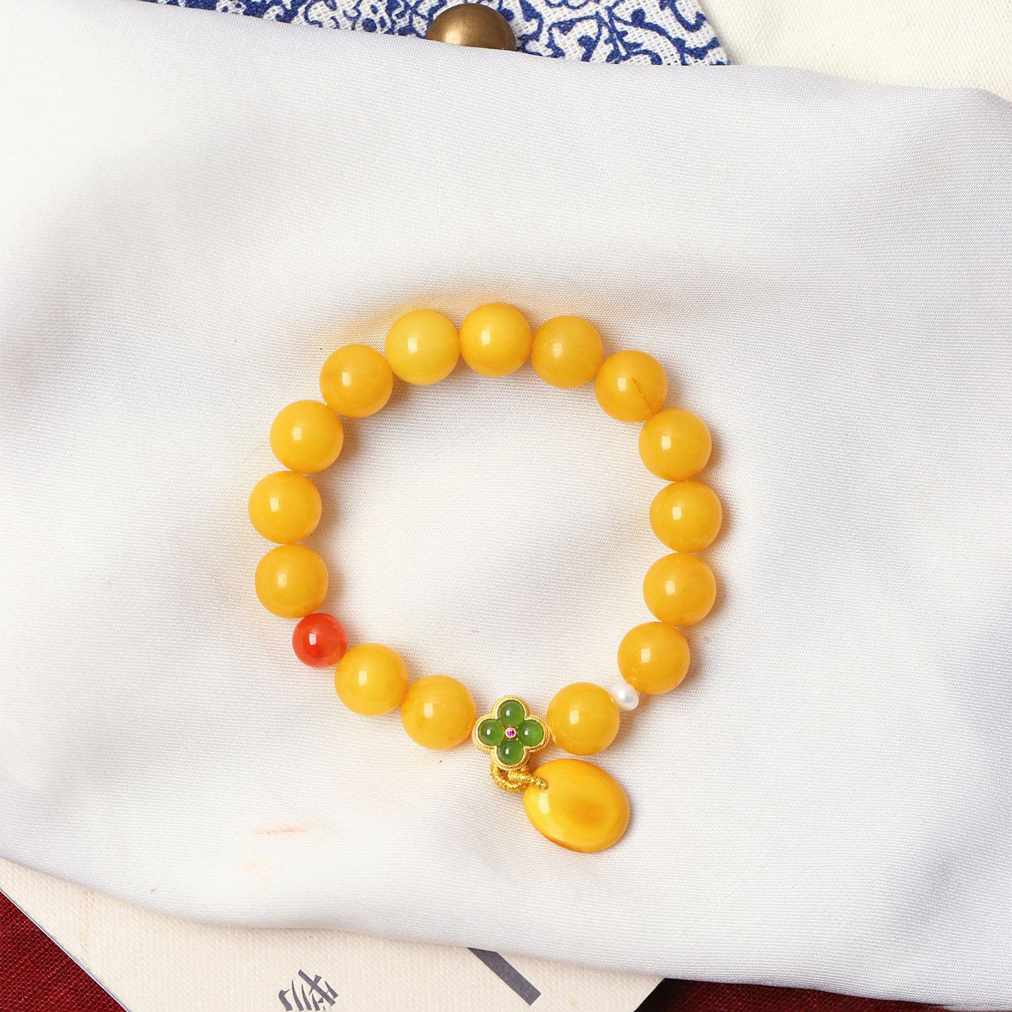 天然蜜蜡金珀圆珠原创搭配款手链 女款琥珀老蜜蜡手串饰品礼物,珠宝/钻石/翡翠,手饰,淘宝优惠券,粉丝福利购,淘宝优惠卷