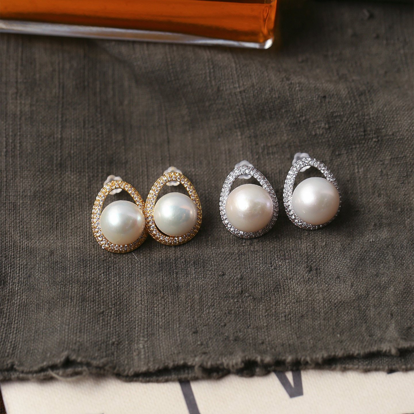 天然淡水紫珍珠电镀白金镶嵌款耳钉 珠光好 女款珍珠简约款耳饰,珠宝/钻石/翡翠,耳饰,淘宝优惠券,粉丝福利购,淘宝优惠卷